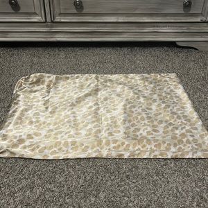 Kitseh sill king pillow cover